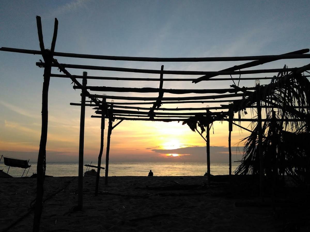 Homestay Memori Dungun Exterior foto